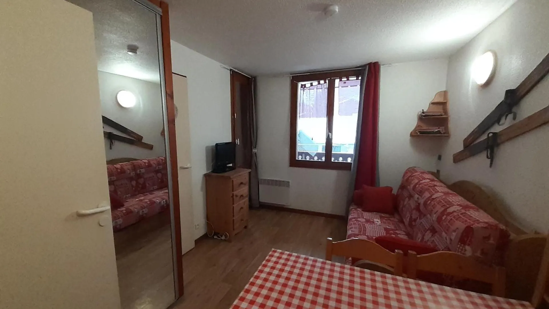 Studio En Station Avec Balcon Sud, Proche Remontees, Wi-Fi, Parking Gratuit - Fr-1-561-136 Modane